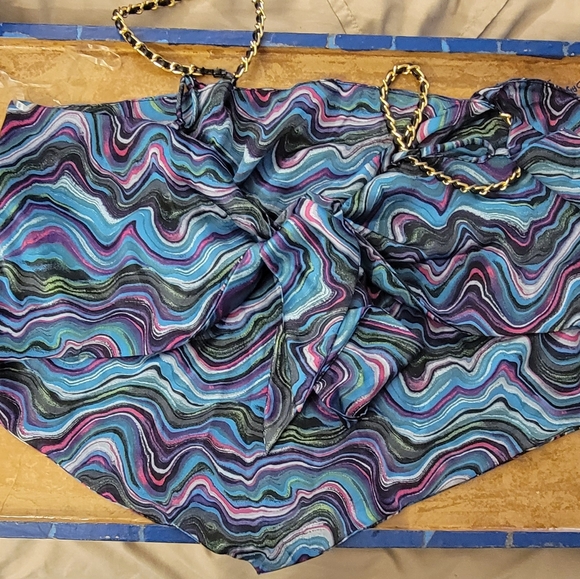 Just Poly Halter Top - Picture 4 of 6